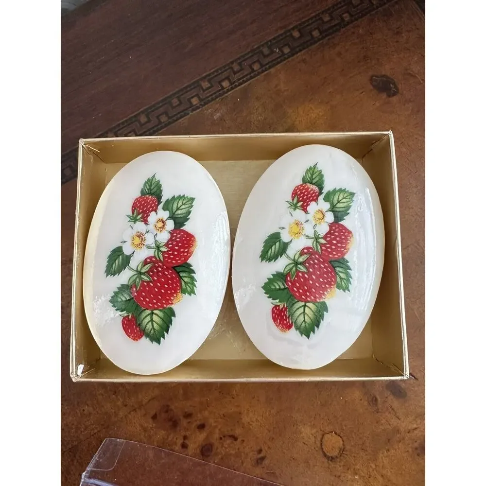 Soap Picture Strawberries 3 oz Lasting Impressions (Picture Doesn't Wash Off!)